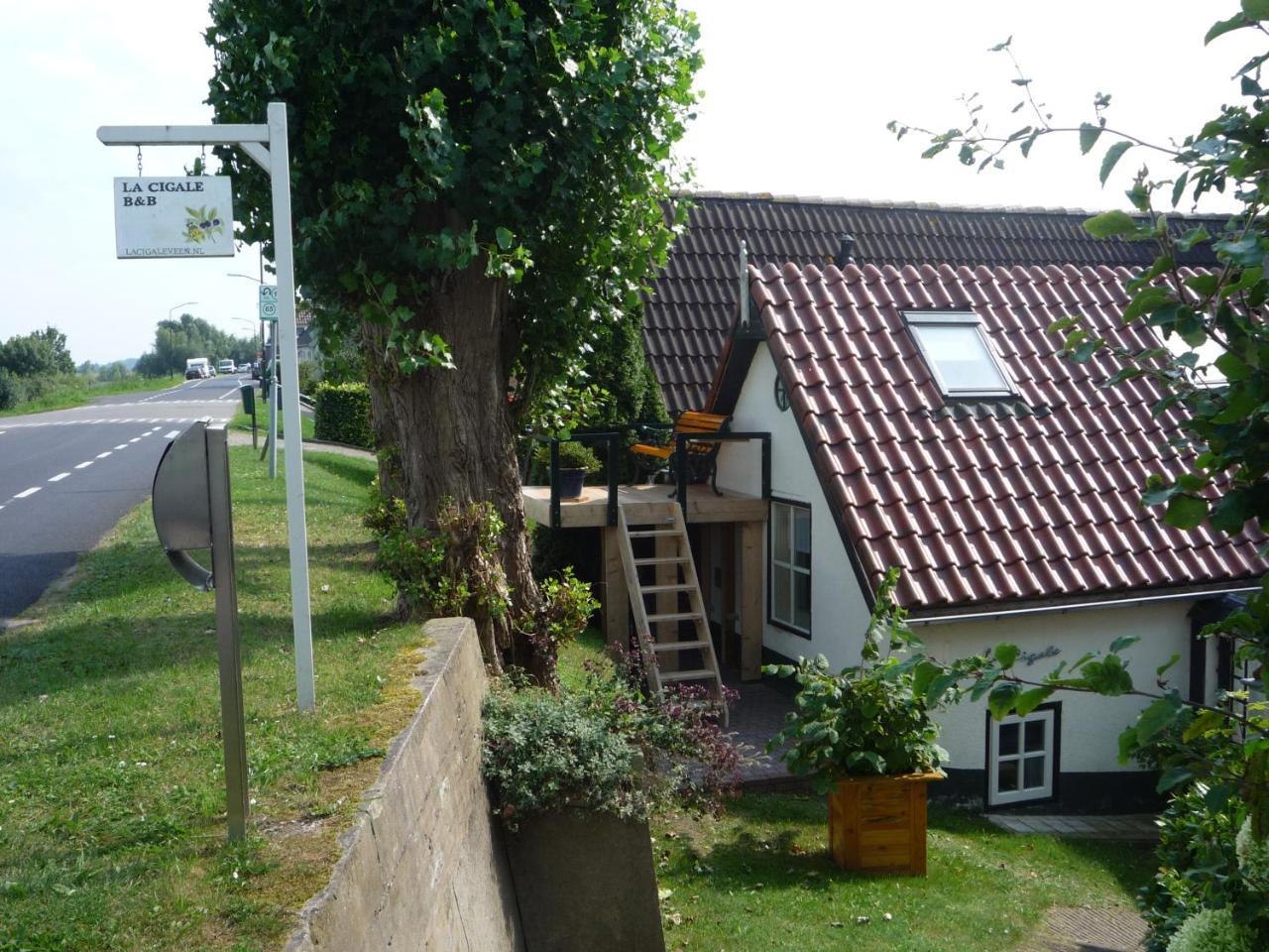 B&B La Cigale Veen Exterior photo