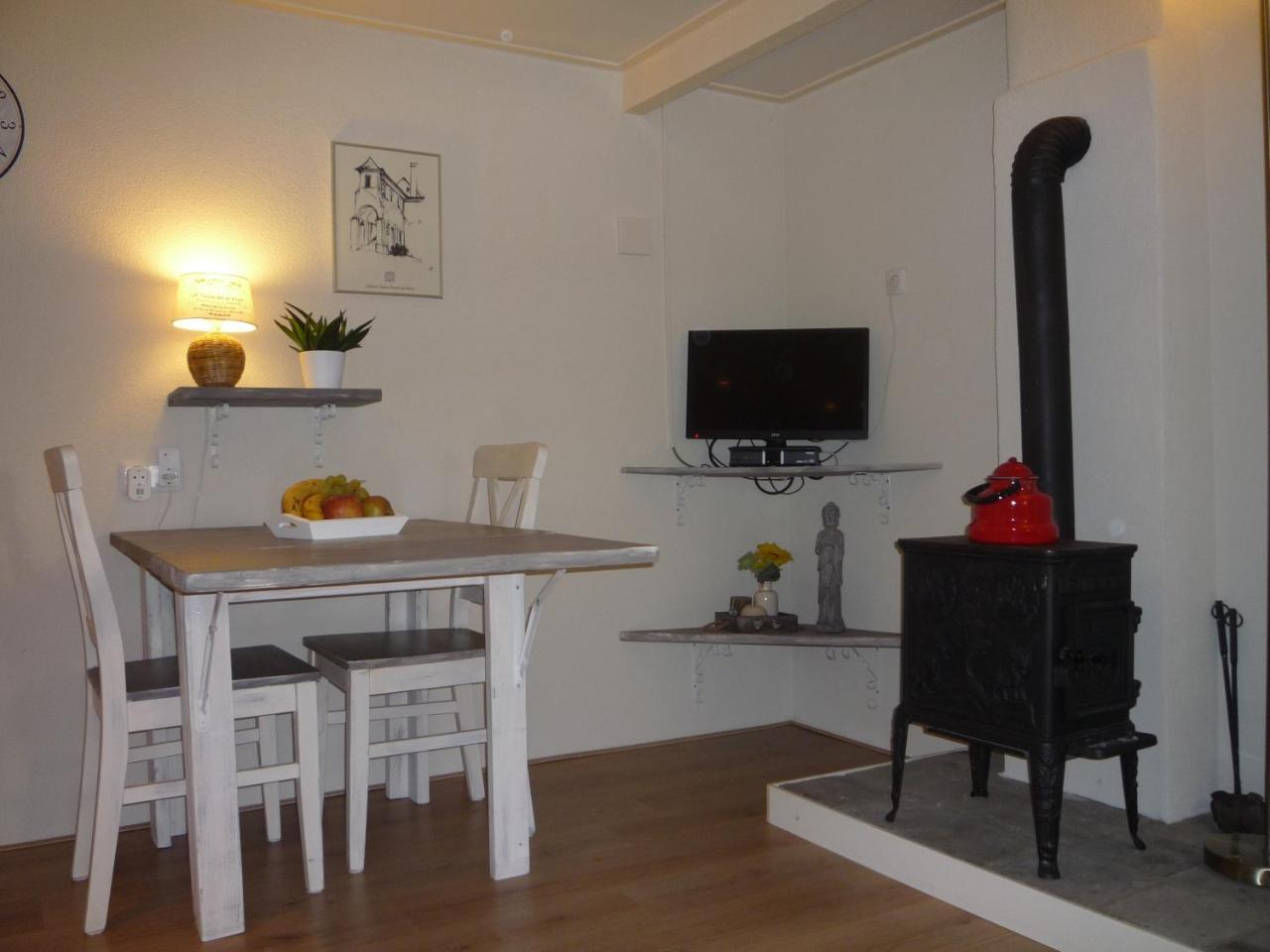 B&B La Cigale Veen Exterior photo